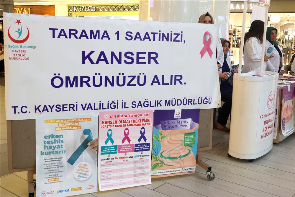 Halk Sağlığı Haftası’nda "Farkında Ol, Taramanı Yaptır, Kanseri Engelle" standı